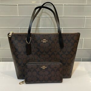 Coach Sig Zip Top Tote and Zip around long wallet